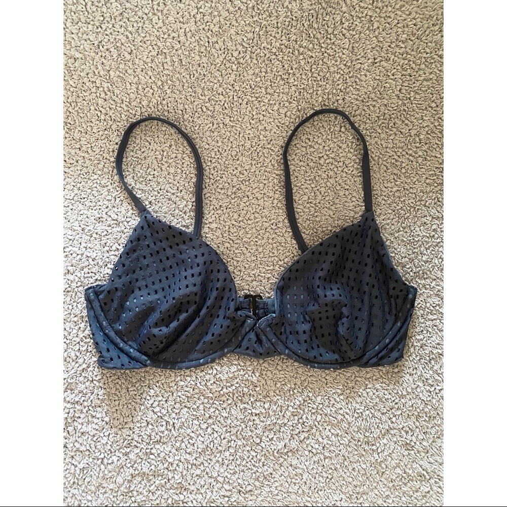 ACACIA Manhattan top in MESH Denim